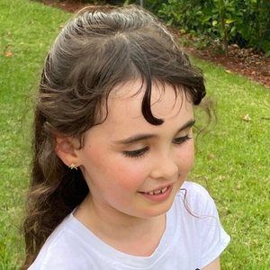 Meet your Posher, Sarah-lynn